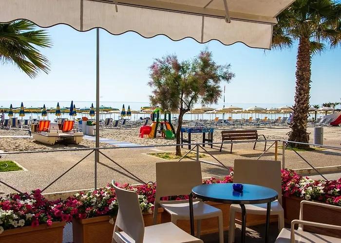 Ideal Hotel Cupra Marittima